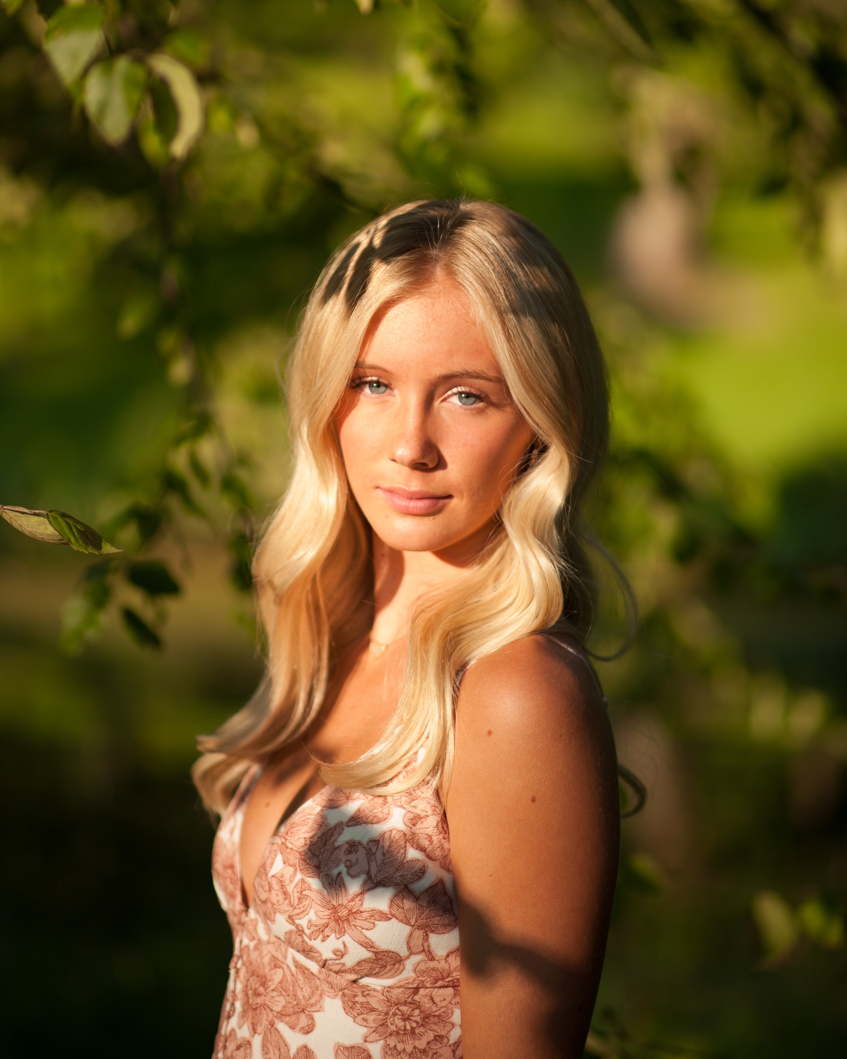 Senior portrait — lush garden foliage session, Bexley Ohio senior photographer